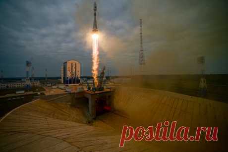 «Роскосмос» рассмотрит повторение миссии «Луна-25». Генеральный директор государственной корпорации «Роскосмос» Юрий Борисов в ходе рабочего совещания с разработчиками в Научно-производственном объединении имени Семена Лавочкина допустил повторение незавершенной миссии «Луна-25». Об этом в Telegram сообщает госкорпорация.