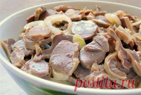 Как приготовить куриные желудки?