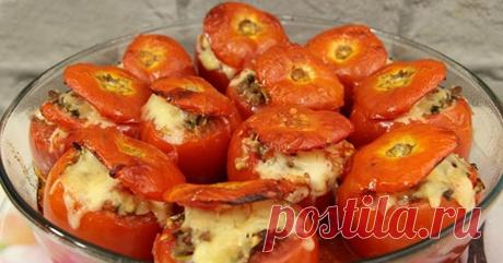 Ароматные томаты с сочной начинкой и хрустящей сырной корочкой | Вкусные рецепты