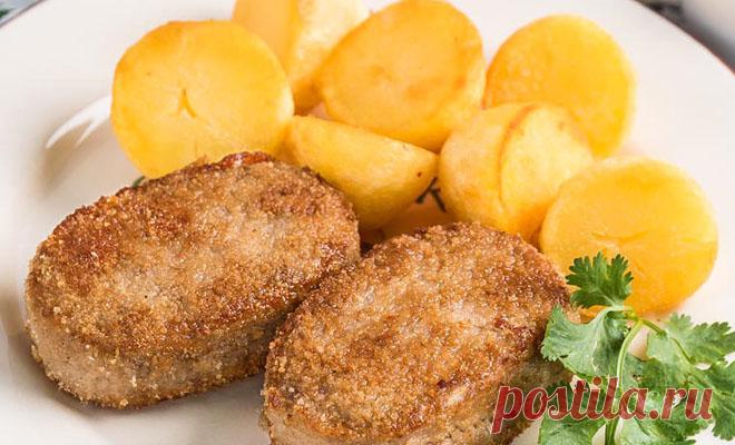 Самые простые котлеты: по колхозному рецепту из фарша и хлеба