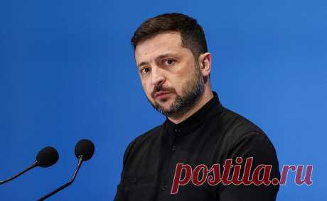 Зеленский связал отмену санкций против России с гарантиями. Пока Украина не получит гарантий безопасности, санкции против России должны действовать, уверен Зеленский. Москва же требует их отмены в рамках урегулирования