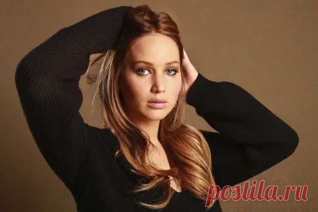 Дженнифер Лоуренс (Jennifer Lawrence) в фотосессии Кирка Маккоя (Kirk McKoy) дляLos Angeles Times (сентябрь 2013). Дженнифер Лоуренс (Jenny Lawrance), дочь известных родителей, была еще ребенком, когда ее мать - Джулия Робертс - получила 