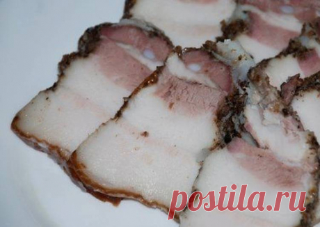 Все, кто пробовал маринованное сало, говорят, что вкуснее они не ели: рецепт