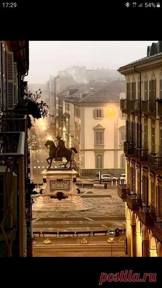 Torino - P.zza Bodoni scorcio