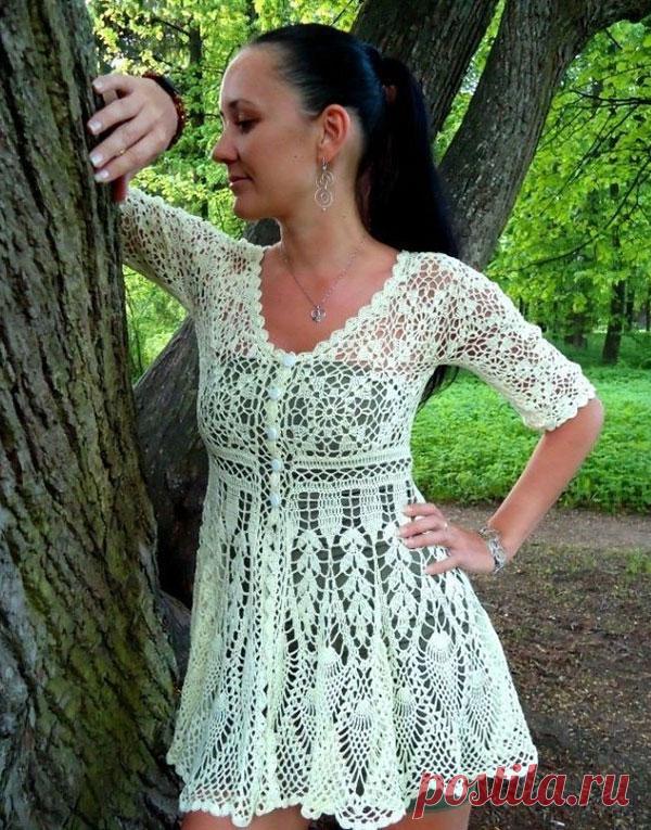 Жакет с завышенной талией крючком «Королева ажура» на пуговицах – описание вязания со схемами