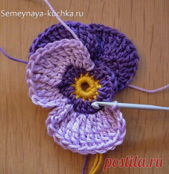 ВЯЗАНИЕ ЦВЕТОВ крючком (48 фото + схемы и уроки) | Семейная Кучка