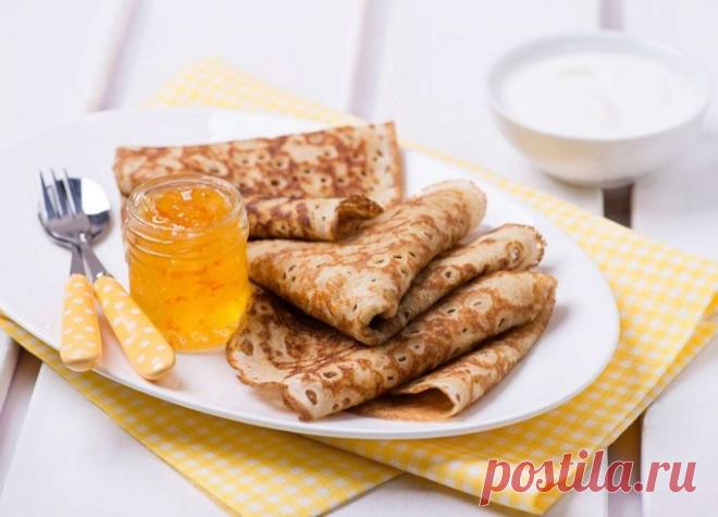 Постные блины на соде 
Ингредиенты:Мука пшеничная — 200 грМука гречневая — 200 грВода — 500 млСода — 1/2 ч.л.Лимонная кислота — 1/4 ч.л.Соль — 1/4 ч.л.Растительное масло — для жарки
Рецепт приготовления постных блинов на с…