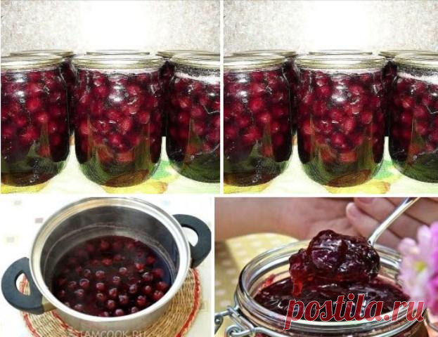 ВИШНЯ КОНСЕРВИРОВАННАЯ В ЖЕЛЕ — нежнее варенья, ягоды на вкус как свежие! Рекомендую попробовать.