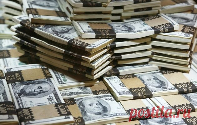 Правительство: Выплачивать украденный миллиард будут налогоплательщики - Новости Экономики - Новости Mail.Ru