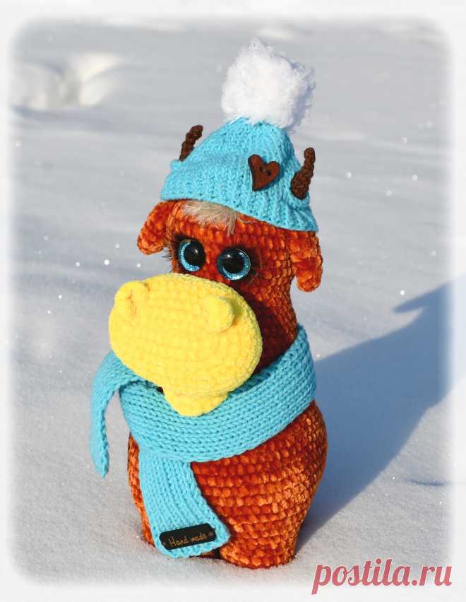 PDF Бурёнка Зорька и Бычок Борька крючком. FREE crochet pattern; Аmigurumi animal patterns. Амигуруми схемы и описания на русском. Вязаные игрушки и поделки своими руками #amimore - корова, коровка, телёнок, бык, маленький бычок.