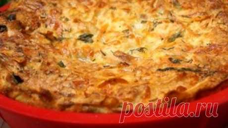 Рваный Пирог за пару минут. Удиви себя насколько это просто и Вкусно! ПОДПИШИСЬ НА НАШУ ГРУППУ ССЫЛКА https://ok.ru/kulinar.22
Рецепт:
Лаваш тонкий– 2 шт.(200гр)
Растительное масло – 4 ст.л.
Яйцо – 6 шт.
Молоко – 250 мл.
Сыр твердый – 100гр.
Брынза – 100гр.
Зелень – по вкусу
Диаметр формы – 20см.