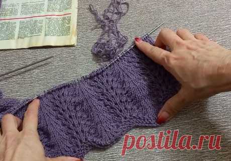 Узор "павлиний хвост" — это великолепный волнистый край вашего пуловера (платья, туники) | Тепло... Вязать узор "павлиний хвост" — одно удовольствие! Раппорт 17 петель и 4 ряда. В видео есть схема узора, можно сделать её скрин и вязать самостоятельно.
