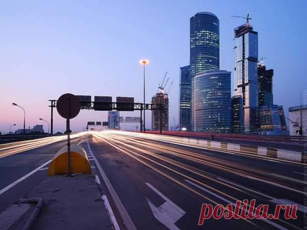 Экскурсии по Москве и Подмосковью.