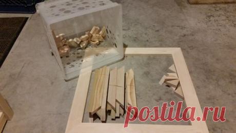 Деревянный стол с наборной столешницей