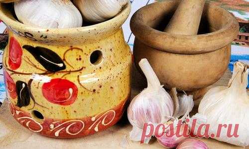 Необычные заготовки и приправы из чеснока. Рецепты с фото