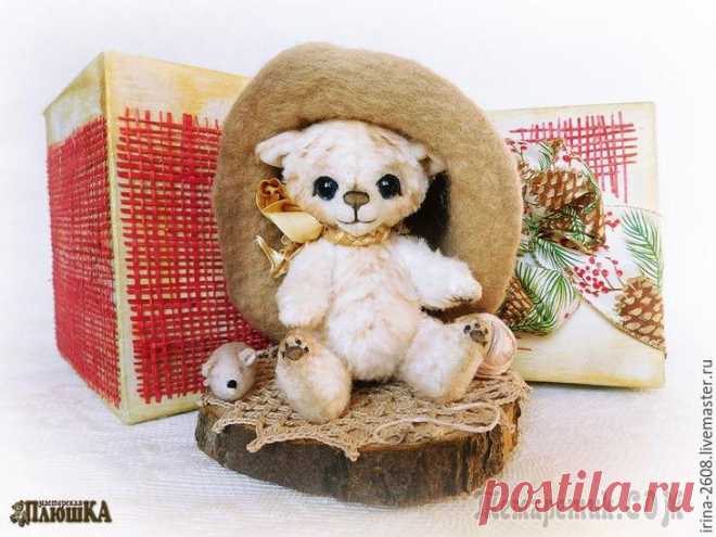 Коробка любого размера с «нуля» своими руками Со слов автора. Упаковка — крайне важный аспект при преподнесении подарка. Изделие ручной работы можно упаковать в покупные коробки из магазина, но гораздо удобнее, приятнее и выгоднее сделать коробку...