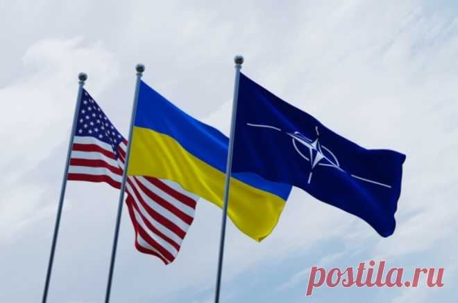 Офицер армии США Крапивник: НАТО поставляет Украине недееспособное оружие. По его словам, американские власти отправляют Украине уже списанное оборудование.