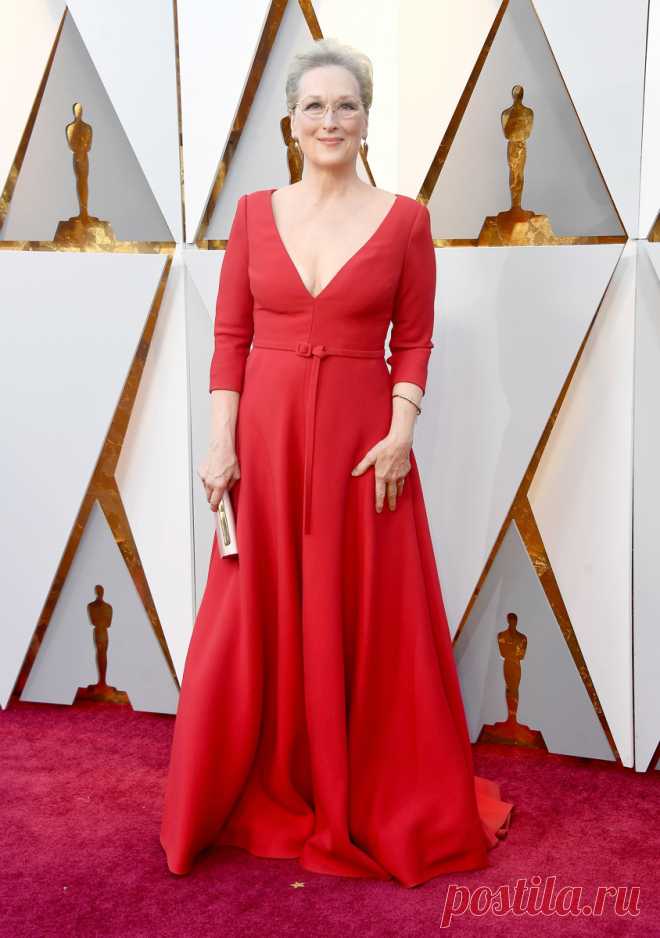 Главные роли и потрясающие наряды в церемонии награждении ОСКАР 2018
ГЛАВНЫЕ РОЛИ И ПОТРЯСАЮЩИЕ НАРЯДЫ В ЦЕРЕМОНИИ НАГРАЖДЕНИИ ОСКАР 2018
Главные роли и потрясающие наряды в церемонии награждении "ОСКАР 2018" весь мир мог увидеть и оценить вчера. Красивые наряды,платья и макияж всё как всегда присутствовало на этом ежегодным празднике кино, где основные роли исполнили красотки актрисы пришедшие на это шоу в потрясающих и красивых нарядах.