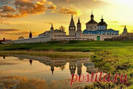 НА РУСИ. КОЛОМНА