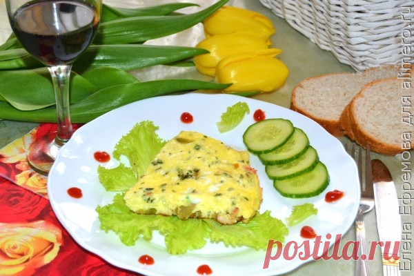 Полезный завтрак - омлет с творогом и курицей