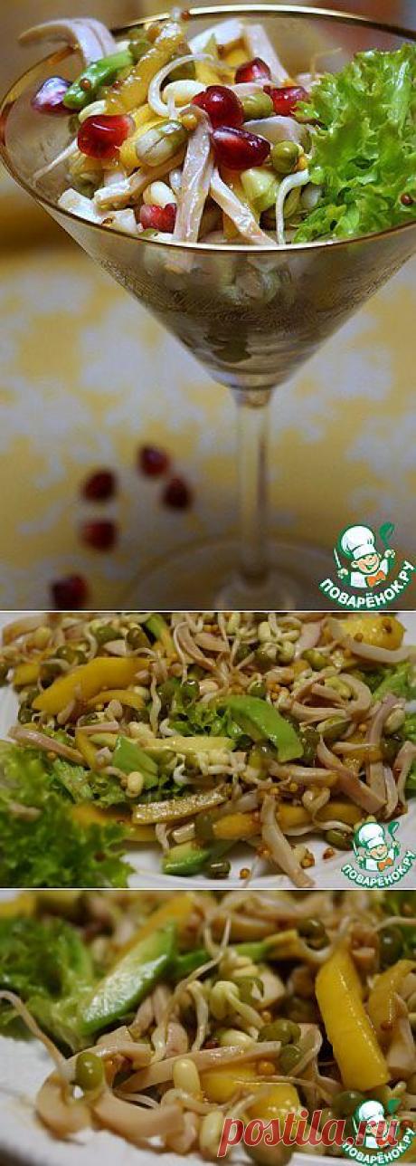 Легкий салат с проростками маша и кальмарами - кулинарный рецепт
