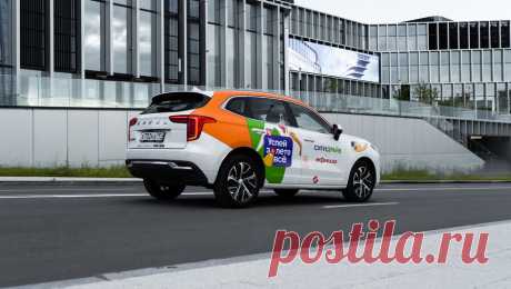 На улицах Москвы появились автомобили каршеринга в оклейке &quot;Успей за лето все!&quot;. Гид по развлечениям &quot;Афиша&quot; и каршеринг-сервис &quot;Ситидрайв&quot; запустили в Москве совместный проект &quot;Успей за лето все!&quot;. Для жителей и гостей столицы сделали подборку концертов, спектаклей и других ...