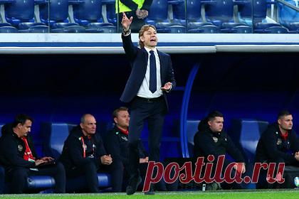 В Госдуме назвали немужскими слова Карпина о возможном уходе из сборной России. Депутат Госдумы Дмитрий Свищев прокомментировал слова главного тренера сборной России по футболу Валерия Карпина о возможном уходе из команды. «Бросать команду в данной ситуации — не по-мужски. На полпути расстаться с командой будет некорректно», — заявил депутат. По его мнению, Карпин доведет дело до конца.