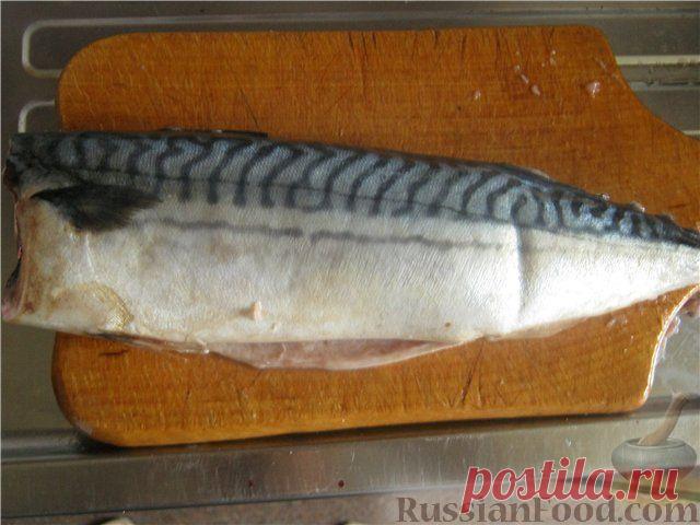 Скумбрия, запеченная в рукаве