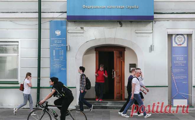 Минфин внес проект изменения налоговой системы с «пятью ступенями» НДФЛ. Минфин подготовил и внес в правительство законопроект об изменениях в налоговой системе. Предлагаются пятиступенчатая шкала НДФЛ, рост налога на прибыль до 25%, вменение НДС части бизнеса на «упрощенке» и амнистия за «дробление»