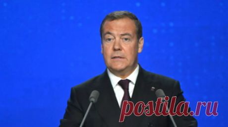 Медведев предложил отправлять в Сибирь тех, кто вредит России в новых регионах. Зампред Совбеза России Дмитрий Медведев предложил тех, кто находится в новых регионах и вредит стране, отправлять в Сибирь в исправительно-трудовые лагеря на перевоспитание. Читать далее