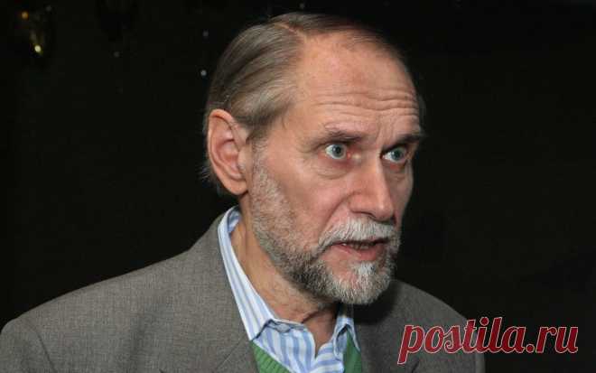 В Москве простились с писателем-сатириком Коклюшкиным. В Москве, в Центральном доме литераторов (ЦДЛ), завершилось прощание с писателем-сатириком, эстрадным драматургом Виктором Коклюшкиным, сообщает ТАСС.