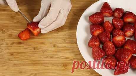 ХОЧЕТСЯ ЕЩЕ И ЕЩЕ КУСОЧЕК!!!! Пирог с Творогом и Клубникой