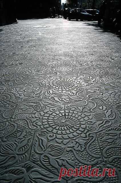 (3) Stamped Concrete - perfect project for a driveway, porch, front walk, or even concrete flooring. It's like laying down rubber floor mats into wet c…