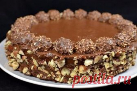 ТОП - 7 САМЫХ СЛАДКИХ И ФАНТАСТИЧЕСКИ ВКУСНЫХ ТОРТИКОВ 

1. ШОКОЛАДНЫЙ ТОРТ "ПИЩА ДЬЯВОЛА"

ИНГРЕДИЕНТЫ:
 яйца - 3 шт.
 сахар - 1,5 стакана (1 ст. = 200 г)
 мука - 375 г (1 ст. - 240 мл = 140 г)
 соль - 1 ч.л. (без горки)
 какао - 135 г
 сода пищевая - 1 ч.л. (без горки)
 разрыхлитель - пачка (18 г)
 кофе - 120 г
 молоко - 120 г

Для начинки
 вишня
 шоколад - 3 плитки
 сл. масло - 175 г

ПРИГОТОВЛЕНИЕ:
Для "Пищи дьявола" в одной миске смешайте вместе все сухие ингредиенты ...