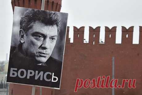 Кремль высказался о следствии по делу об убийстве Бориса Немцова. Кремль не располагает какой-либо новой информацией по поводу расследования убийства оппозиционного политика Бориса Немцова, который был застрелен 27 февраля 2015 года в центре Москвы. «Мне сейчас нечего добавить, не располагаю какой-то информацией по следствию», — сказал пресс-секретарь российского президента.