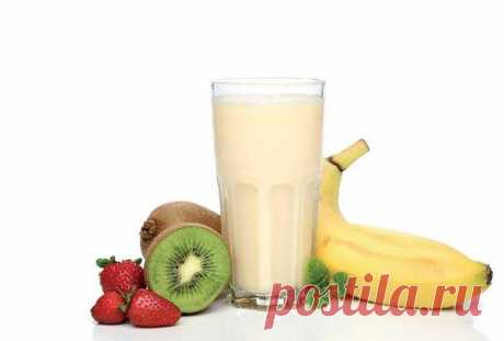 Полезный коктейль с «ЛИМФОСАНОМ»
ФРУКТОВЫЙ
Ингредиенты: 100 мл теплой воды,
1 чайная ложка «Лимфосана»,
100-150 мл любимого сока.
КИСЛОМОЛОЧНЫЙ
Ингредиенты: 100 мл теплой воды,
1 чайная ложка «Лимфосана»,
100-150 г кефира,
мед, фрукты, орехи, киви
Тщательно перемешайте все ингредиенты с помощью миксера, шейкера или вилки.