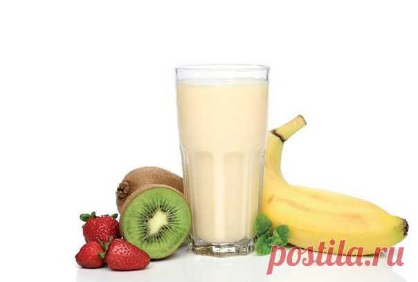 Полезный коктейль с «ЛИМФОСАНОМ»
ФРУКТОВЫЙ
Ингредиенты: 100 мл теплой воды,
1 чайная ложка «Лимфосана»,
100-150 мл любимого сока.
КИСЛОМОЛОЧНЫЙ
Ингредиенты: 100 мл теплой воды,
1 чайная ложка «Лимфосана»,
100-150 г кефира,
мед, фрукты, орехи, киви
Тщательно перемешайте все ингредиенты с помощью миксера, шейкера или вилки.