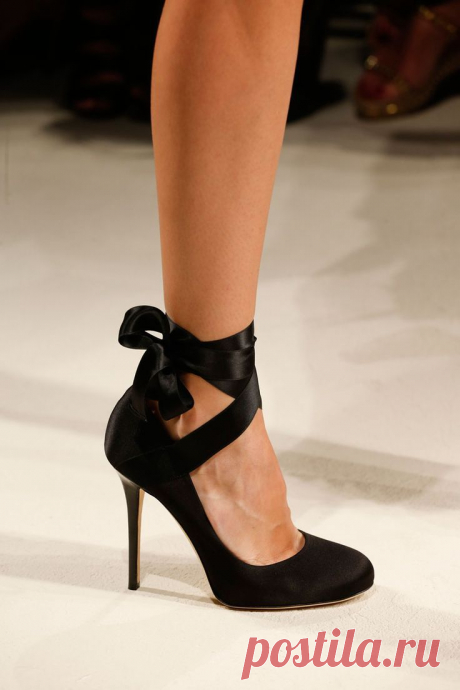 Alberta Ferretti Spring 2014