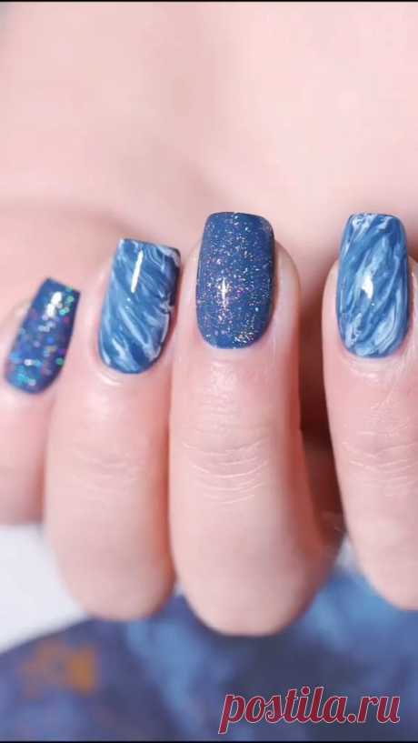 These Nail designs have clean, classy, minimalist style that you absolutely adore. These desaturated palettes are to deserve for.