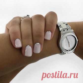 Лунный маникюр 2019-2020 - топ-15 трендов, модные новинки и тенденции маникюра с лунками