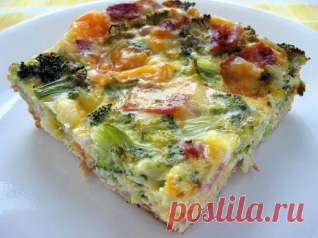 &quot;Овощи в нежном омлете&quot;
Итого на 1 порцию: 194 ккал 
Состав на 1 порцию:
- 200 г цв. капусты
- 50 г зеленого горошка
- 1-2 помидоры
- зелень
- 1 яйцо
- 10 г молока
- Соль, перец, приправы по вкусу
Приготовление:
1. Капусту и горошек отварить до готовности. Взбить яйцо с молоком, солью, перцем.
2. В порционную формочку выложить овощи, залить яичной смесью и поставить в духовку/микроволновку и запекать до готовности.
Приятного аппетита!