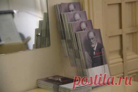 Фрейд Зигмунд. Книги онлайн                                                                                 https://www.koob.ru/freud_zigmind/