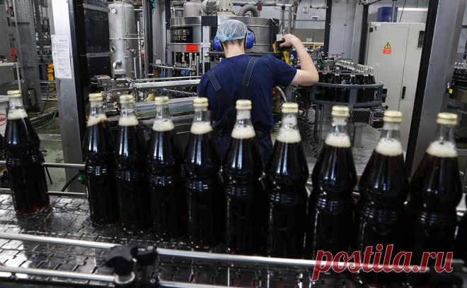 Тимченко продал бизнес по производству воды. Volga Group нашла покупателя на свой бизнес по производству воды и напитков. Им стал предприниматель Михаил Сосков, который планирует разливать на мощностях «Акваники» напитки других производителей, в том числе «Черноголовки»