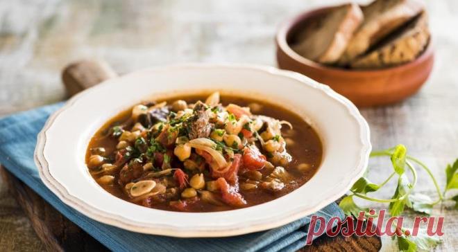 Острый суп из баранины с нутом - Пошаговый рецепт с фото своими руками Острый суп из баранины с нутом - Простой пошаговый рецепт приготовления в домашних условиях с фото. Острый суп из баранины с нутом - Состав, калорийность и ингредиенти вкусного рецепта.