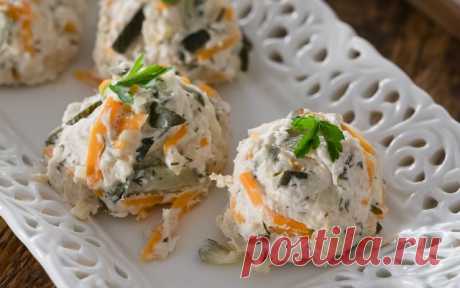 Куриные колобки с овощной стружкой