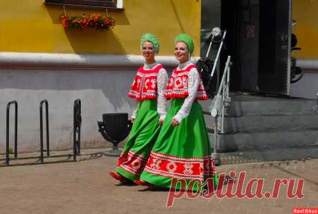 Фото: Весёлые девчонки. Фотограф Николай Попов. Жанр, репортаж - Фото и фотограф на Расфокусе.