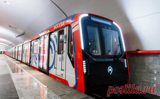 Ликсутов рассказал об обновлении подвижного состава метро. Столичные власти продолжают обновление парка поездов в метрополитене для комфорта пассажиров, сообщил в официальном телеграм-канале столичного дептранса заммэра Москвы по вопросам транспорта и промышленности Максим Ликсутов.