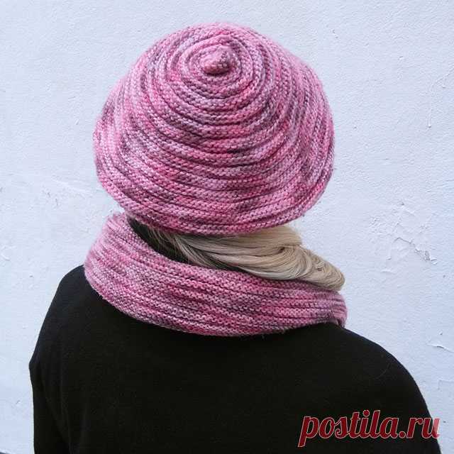 Вяжем спицами береты с рельефными полосками – 2 модели с описанием