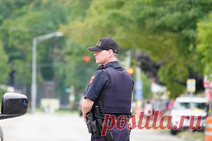 16-летняя девушка влюбилась в отчима и подралась из-за него с матерью