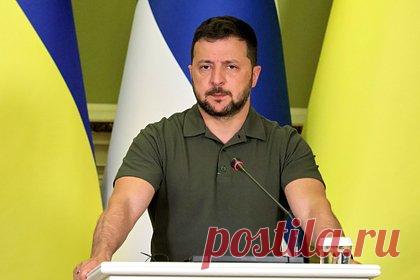 «Есть план, есть конкретные города». Зеленский раскрыл, как Украина будет воевать в ближайшие месяцы. Владимир Зеленский заявил, что ВСУ будут предпринимать новые попытки наступления в текущем и следующем году, у военных есть план и конкретные направления, в которых они собираются продвигаться. Он признал медленный прогресс контрнаступления и заявил, что это происходит по вине Запада, который передал Киеву мало оружия.